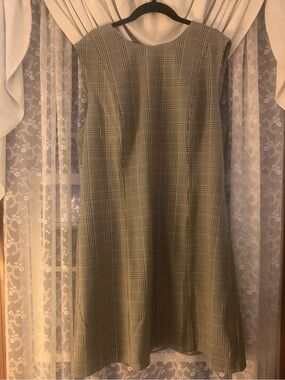 GAP Plaid Sleeveless Mini Dress in Gray and Black